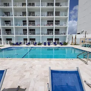 Beachside Hotel - Pool Is Open! *** Daytona Beach Shores