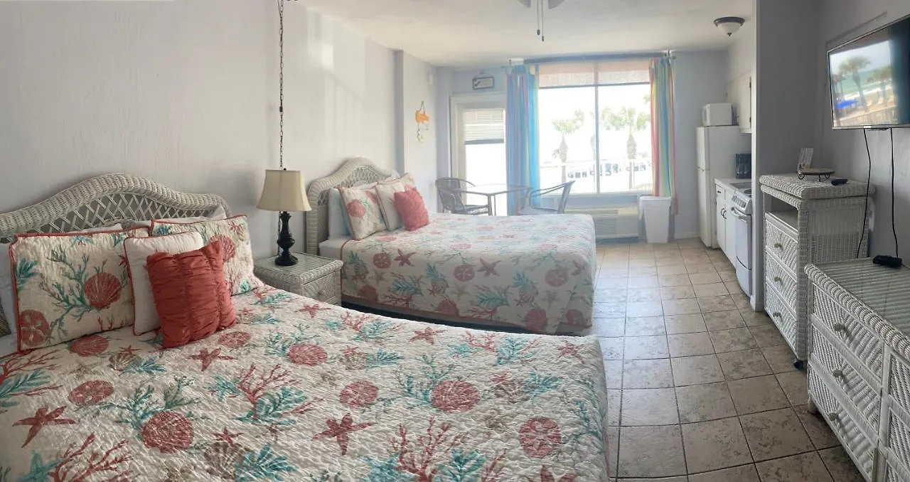 Sea Dip Beach Resort Daytona Beach